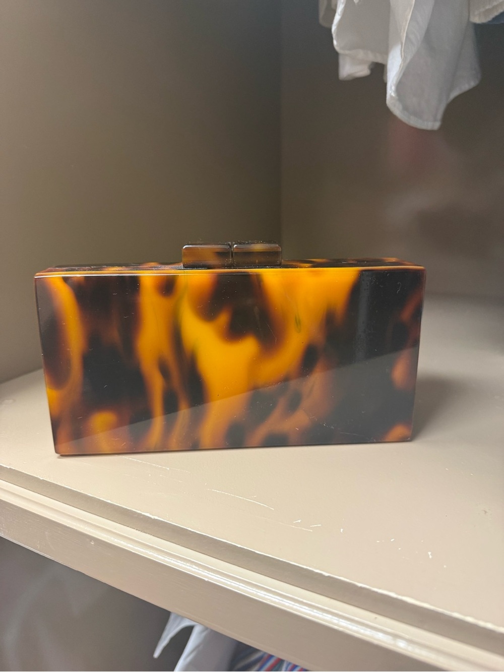 Tuckernuck Tortoiseshell Acrylic Clutch in Brown and Amber - Picture 2 of 6